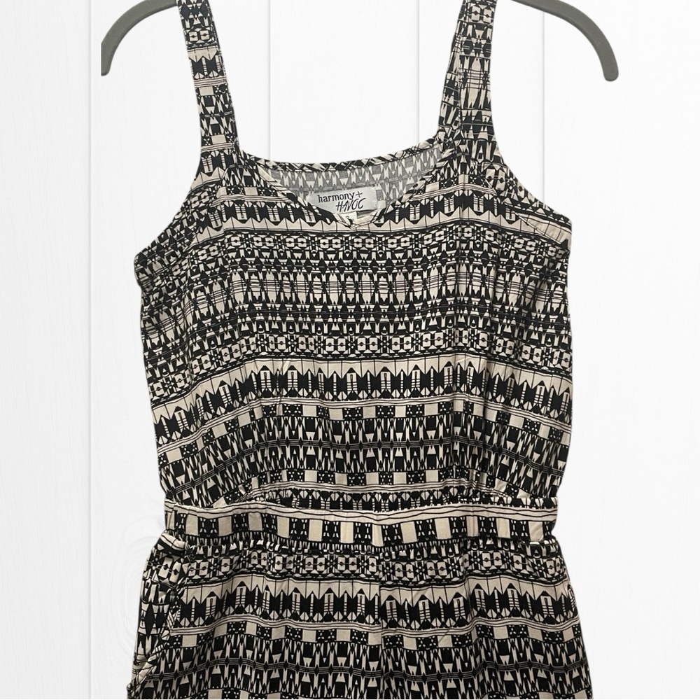 Harmony + Havoc Jumpsuit In Black and Cream Geo Design. - Picture 4 of 13